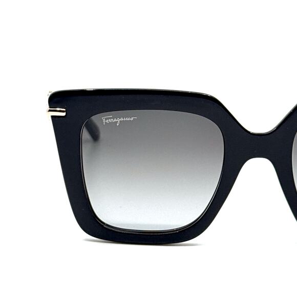 New, SALVATORE FERRAGAMO Sunglasses SF1041S 001 Authentic - Picture 4 of 12